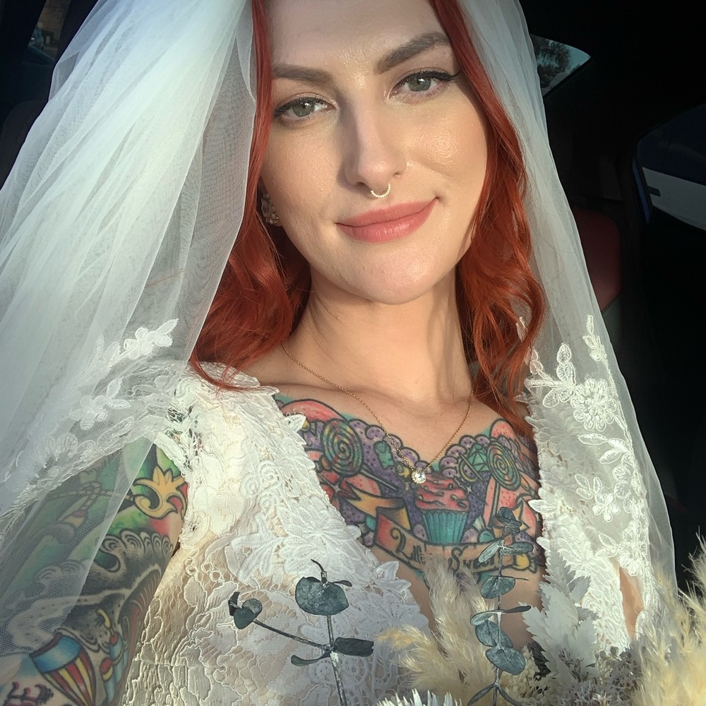 Meet your Posher, Ami